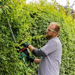 Bosch Advancedhedgecut 70 Hedge Trimmer 13 Bosch Advancedhedgecut 70 Hedge Trimmer -Garden Haven Shop 12834533 6534961768698245