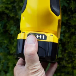 STANLEY FATMAX V20 18V Cordless Pole Hedge Trimmer 45cm (Sfmcph845M1-Gb) 17 STANLEY FATMAX V20 18V Cordless Pole Hedge Trimmer 45cm (Sfmcph845M1-Gb) -Garden Haven Shop 12882305 6204843590449106