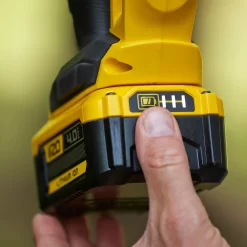 STANLEY FATMAX V20 18V Cordless Hedge Trimmer 55cm (Sfmcht855M1-Gb) 15 STANLEY FATMAX V20 18V Cordless Hedge Trimmer 55cm (Sfmcht855M1-Gb) -Garden Haven Shop 12882306 1944843588893966