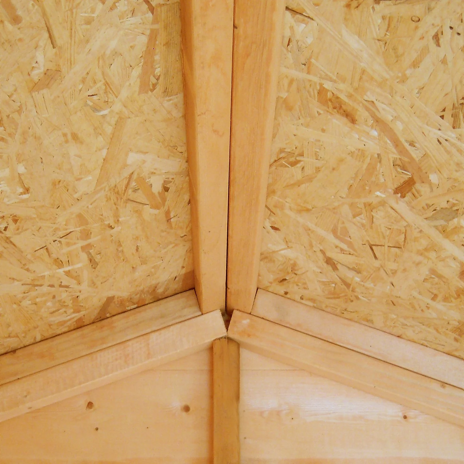 Shire 8x6ft Durham Garden Shed - Including Installation 8 Shire 8x6ft Durham Garden Shed - Including Installation - Image 8