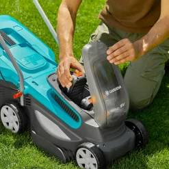 GARDENA 36V PowerMax Cordless Lawn Mower - 32cm -Garden Haven Shop 13524825 1694936345182651