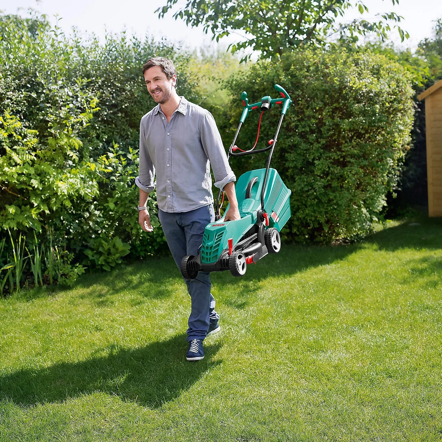 Bosch Rotak 36 R Electric Lawn Mower - 36cm 3 Bosch Rotak 36 R Electric Lawn Mower - 36cm - Image 3