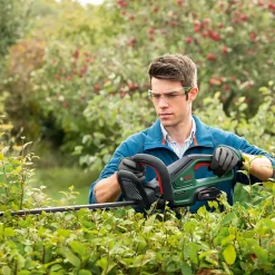 Bosch UniversalHedgeCut 18V-55 Hedge Cutter 17 Bosch UniversalHedgeCut 18V-55 Hedge Cutter -Garden Haven Shop 14230139 1725023660051209